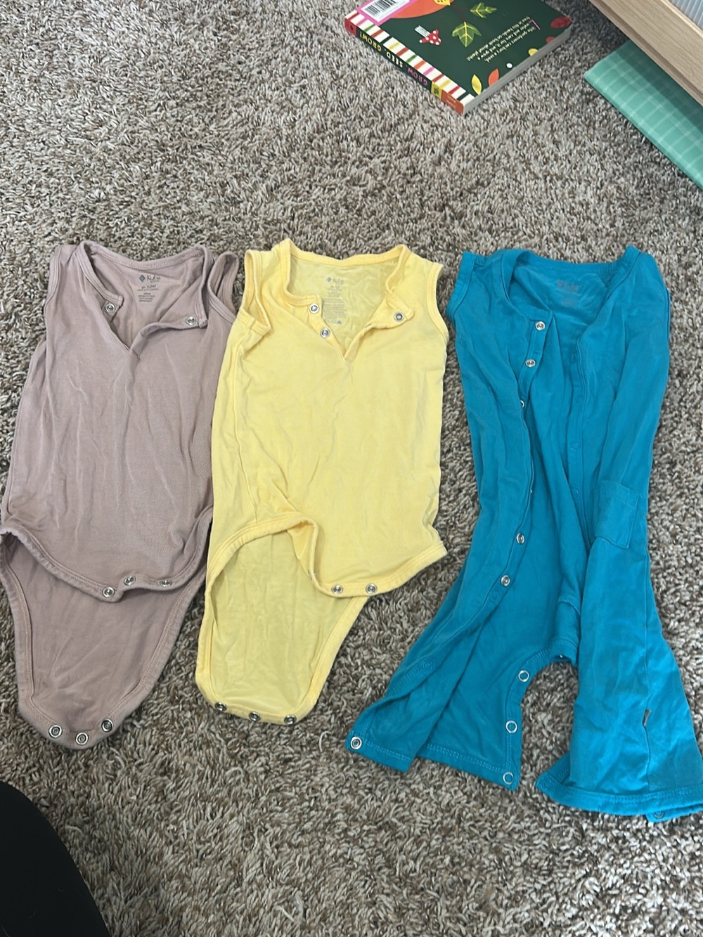 Kyte BABY Sleeveless Bodysuit Trio — Taupe, Yellow, Teal Blue